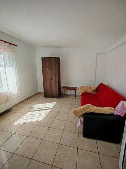 Casă cu 1 camere cu Teren 55 Mp în Exterior Vest