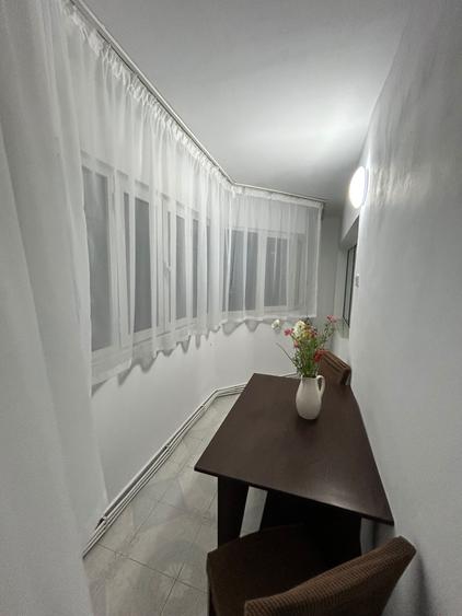 Inchiriez apartament -Nicolina - 8