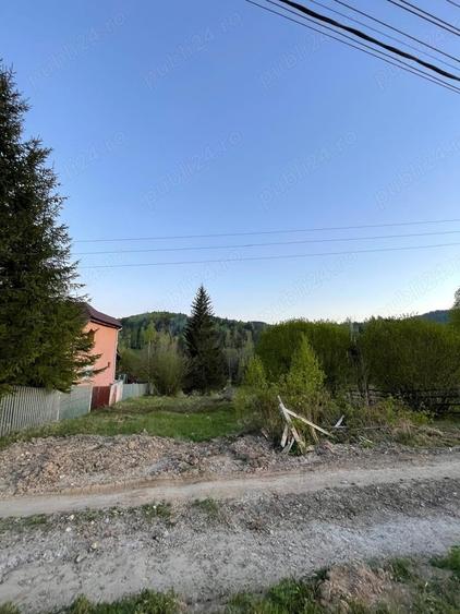 Teren de 1400 mp, în Izvoru Mureșului