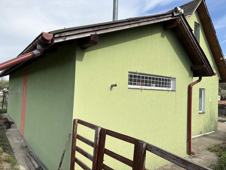 Casă cu 3 camere în Feiurdeni