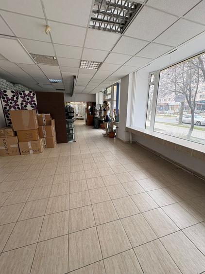 Spatiu comercial - ULTRACENTRAL  Focsani - 33 mp - 2