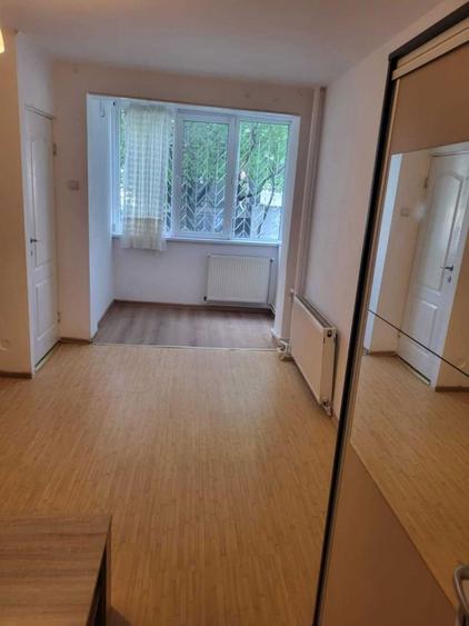 Garsoniera Piata Progresul de inchiriat - 4