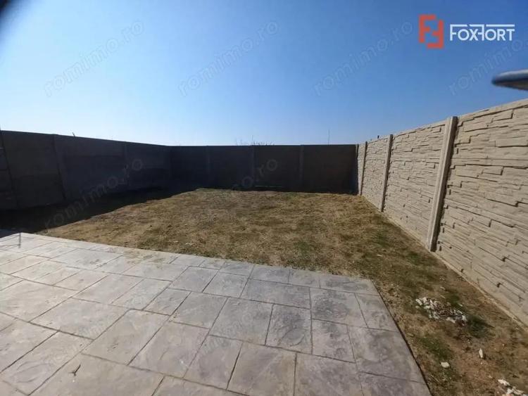 Duplex cu 3 camere de vanzare in Remetea Mare - 2