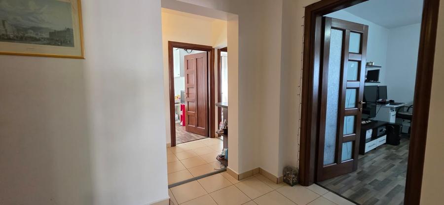 Stefan cel Mare 3 camere decomandat Mobilat - 3