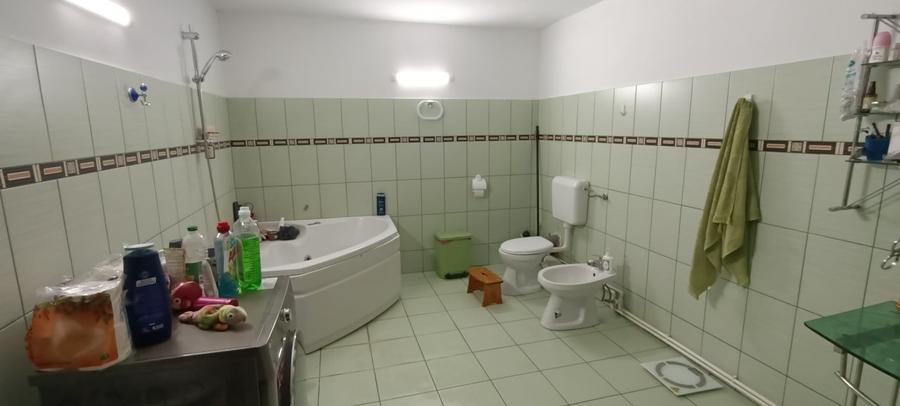 Vila 3 etaje in Piatra Neamț - 5