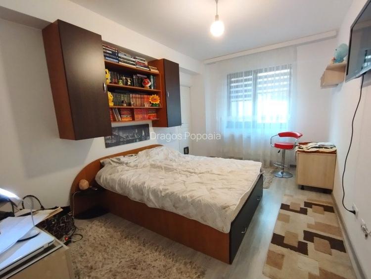 2 CAMERE  MOBILAT ROND PACURARI