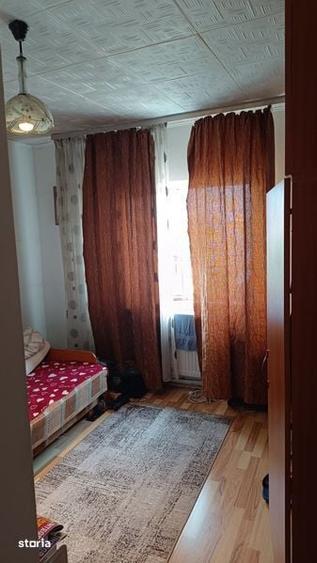 Apartament doua camere, decomandat - 3