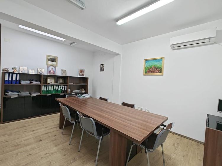 Hala cu spatii frig + birouri - Zona Freidorf - 6