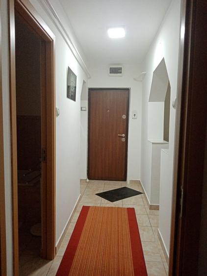 Inchiriez garsoniera CEC Bahne, - 3