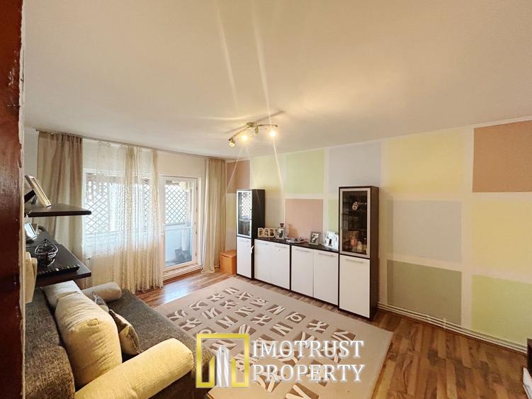 De vanzare apartament 3 camere/ Aradul Nou - 6