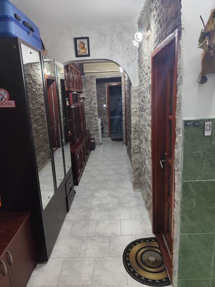 Vând apartament cu 3 camere decomandat - 13