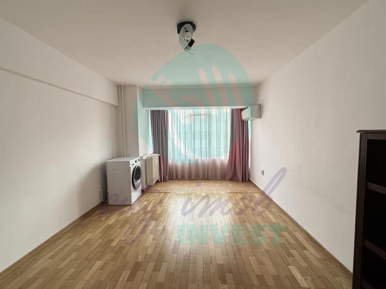 3 camere - bloc MONOLIT  - Bd. UNIRII - etajul 1 - 9