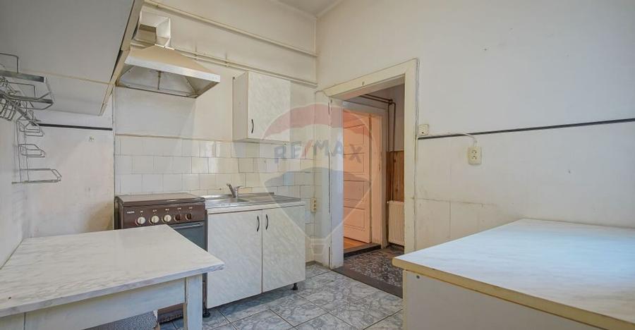 Casa saseasca de renovat, cu teren, ?cheii Bra?ovului - 32