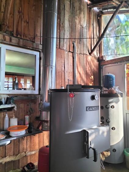 Casă la țară cu livadă, grădină și aer curat - Vulturești, Argeș - 9