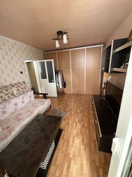 Apartament 3 camere, Motru, Gorj - 1