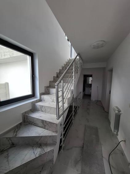 Vila Individuala Cart Latin - 5