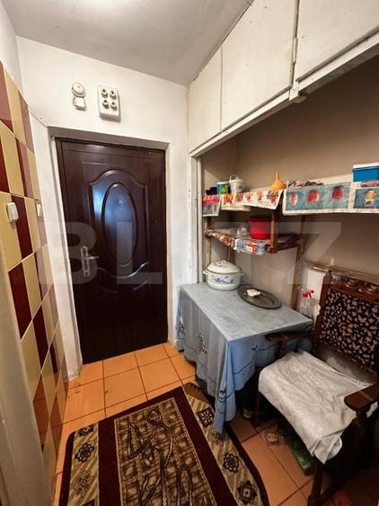 Garsoniera semidecomandata, 32 mp, zona Brazda - 3