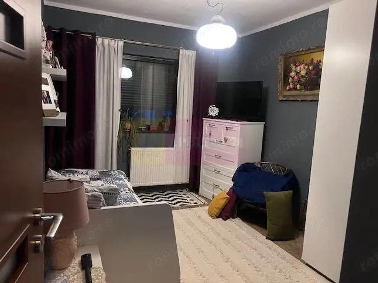 Casa cu productie proprie de energie Bragadiru- strada Toamnei. - 2