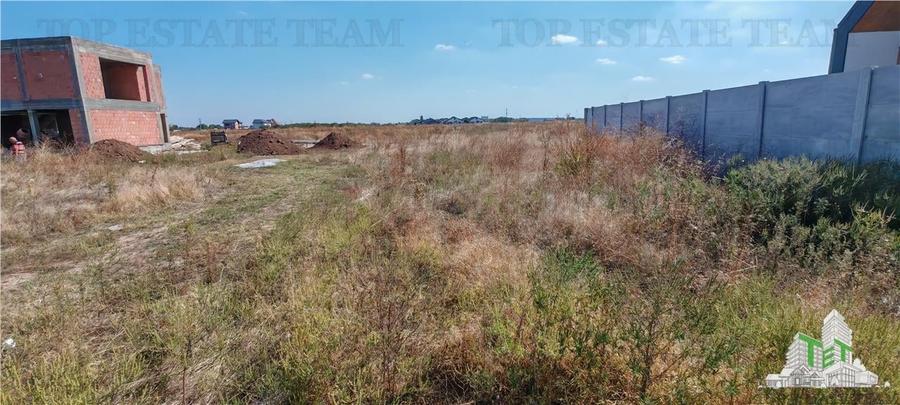 Teren intravilan, in zona de case, 338mp cu toate utilitatile la granita dintre - 4