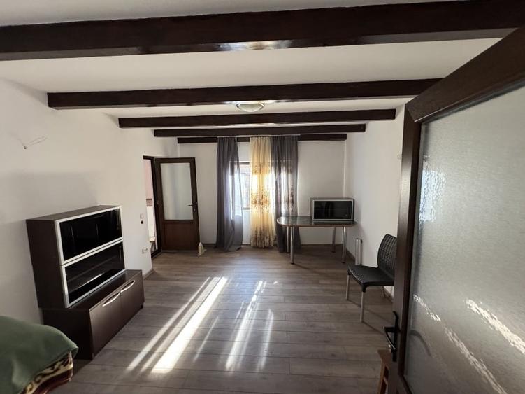 Casă + teren 1600 mp – Ulmeni, Buzău - 1