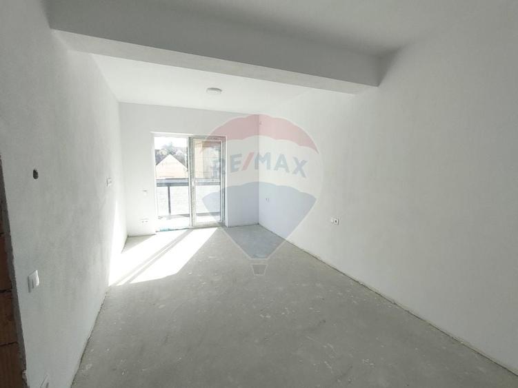 Casa cu 3 camere de vanzare in zona Turnisor - 11