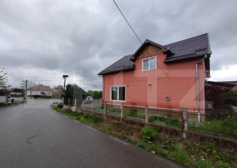 Casa, 5 camere,200 mp,800 mp teren,pretabil business,13 km d - 12