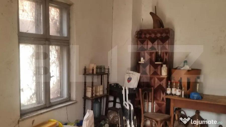 2 CORPURI DE CASA SI 3800 MP TEREN IN BREAZA Prahova - 12