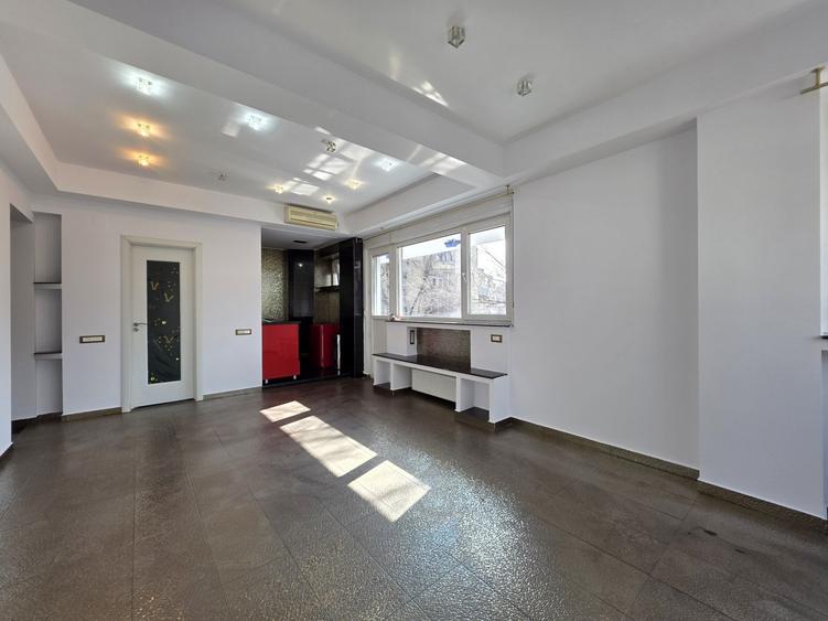 Studio nedecomandat, 40 mp, etaj 2, Bulevardul Carol I - 19