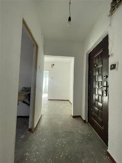 Apartament 3 camere de vanzare zona E3 -Tulcea - 4