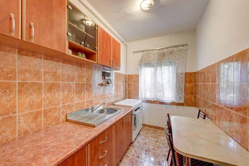 Oras Chitila, str. Aurel Vlaicu 2. Apartament 3 camere, 65 mp. curte 50 mp - 8