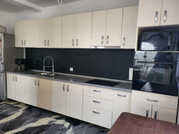 Casă individuală de 210 mp, teren 828 mp in Câmpenești - 7