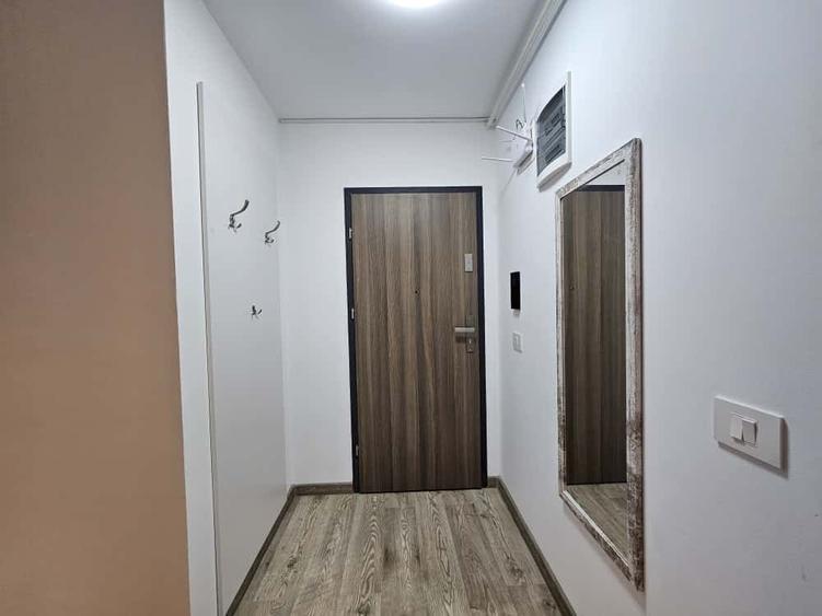 Apartament nou, 2 camere, plus loc de parcare, zona Soarelui, comision 0% - 3