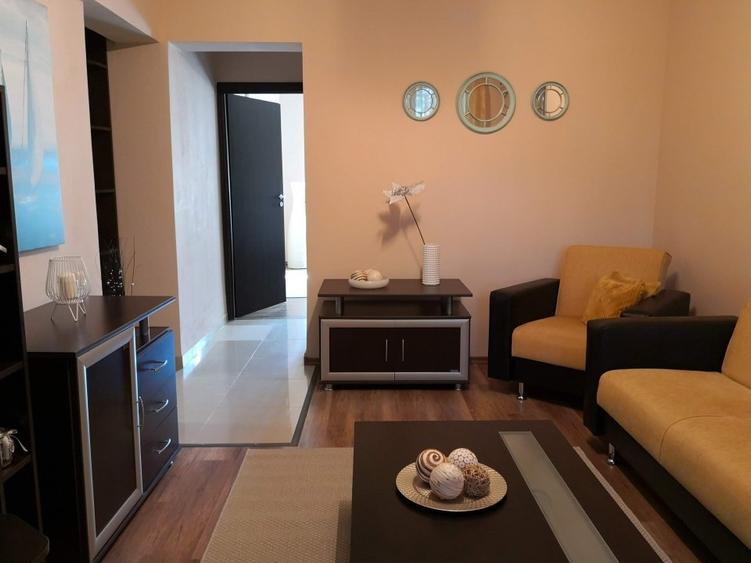 Inchiriez Apartament cochet 2 camere Piata Domenii - 3