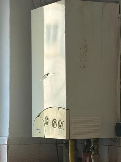 Apartament 2 camere, 55 mp, 2 balcoane, dressing, centrală proprie – aproape de - 9