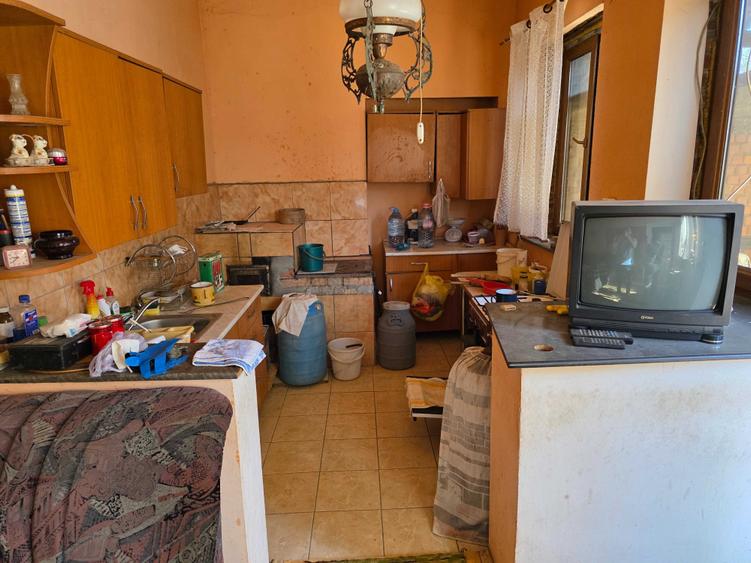 Vand Casa in Caransebes - strada Fundatura CFR - 5