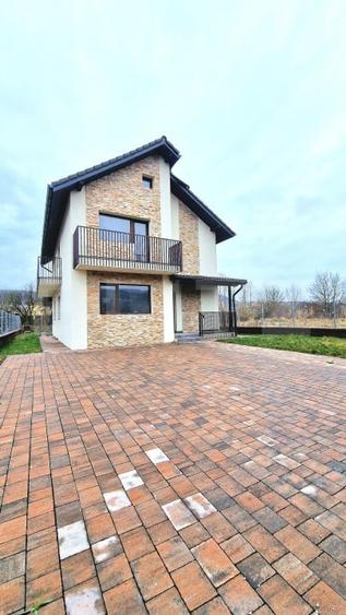 Exclusivitate | Casa individuala Chinteni, 180mp utili, teren 446mp, acces parau - 1