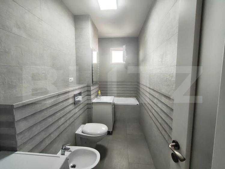 Apartament cu 3 camere, 87 mp, Central - 9