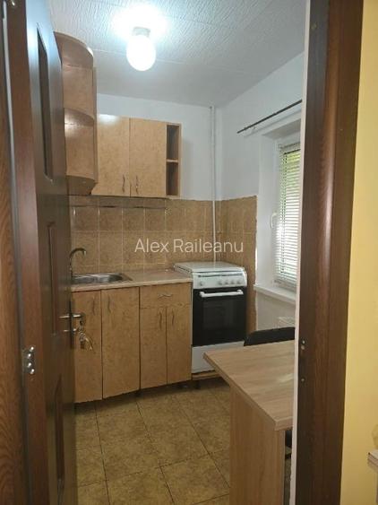 Garsoniera  Rovine, direct proprietar