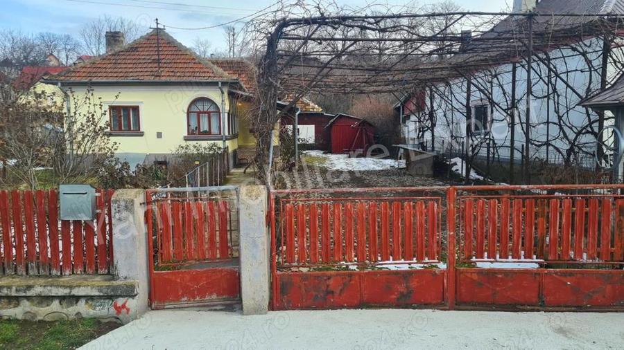 Casa de vanzare in comuna Corbeni, sat Oe?tii Pamanteni, jude? Arge?. - 8