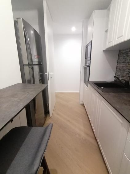 Cortina Academy-Cotroceni,loc de parcare inclus - 11