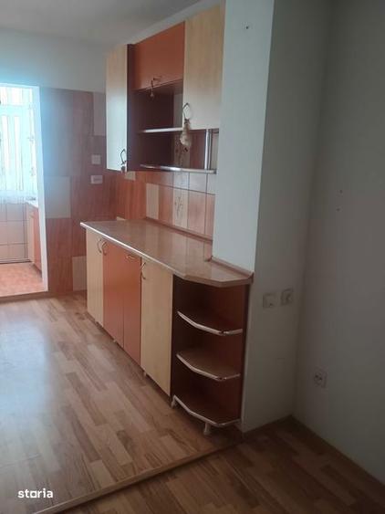 Apartament de vanzare - 5