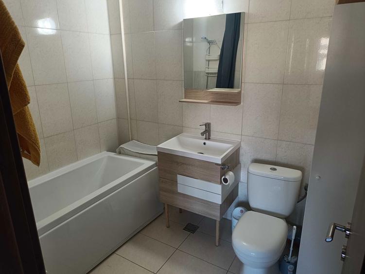 Inchiriez garsoniera - 7