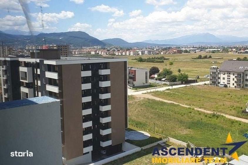 10.000mp intravilan, front la doua strazi, configuratie avantajoasa, a - 5