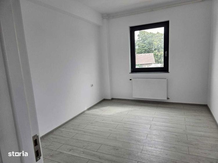 De inchiriat ! Zona cu trafic intens - 3