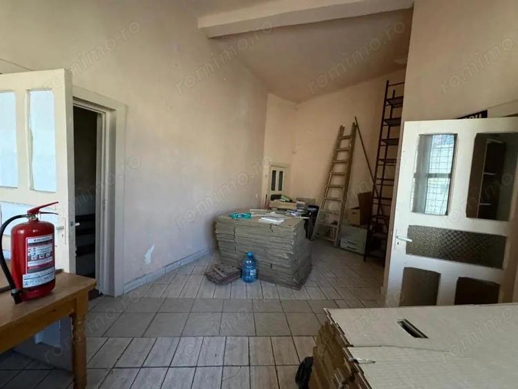 Casa boiereasca Ultracentrala, cu poten?ial comercial deosebit! - 12