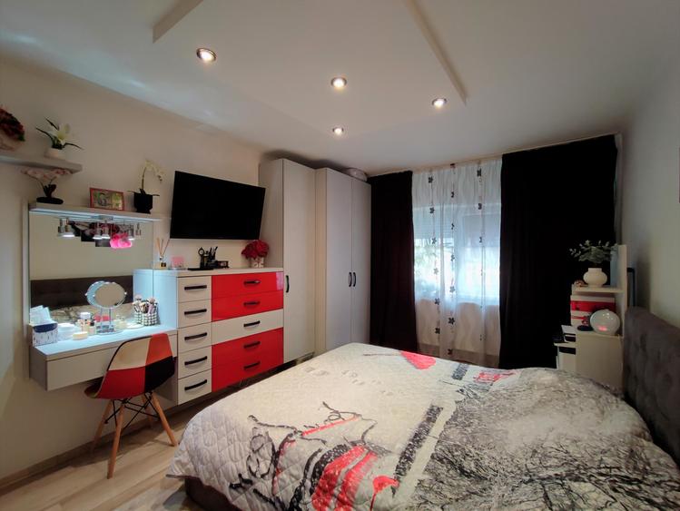 Apartament 3 camere mobilat de vanzare in zona CET - 5