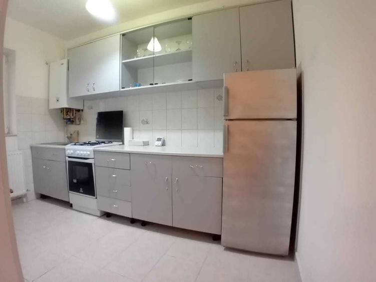 proprietar inchiriez ap.1 cam zona Intim/Spital judetean - 4