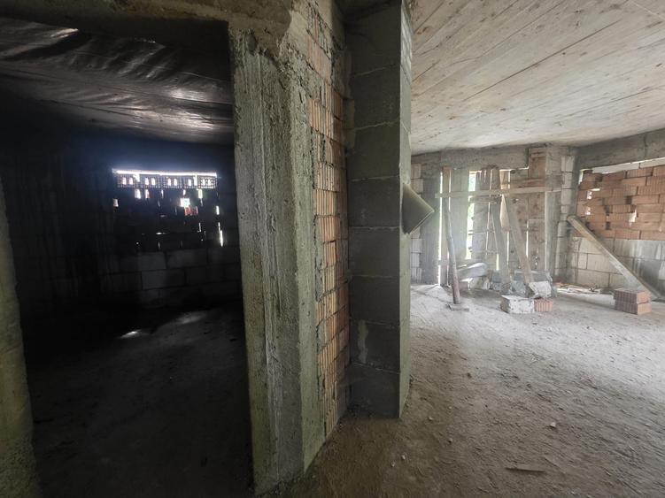 Vand casa individuala la gri in Dumbravita Brasov, comision zero client - 9