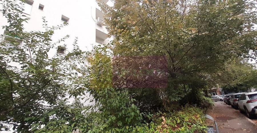 Garsoniera Pia?a Muncii - Aproape de Metrou - 1