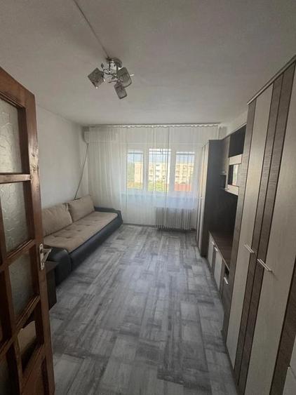 Camera de camin cu baie proprie - 2